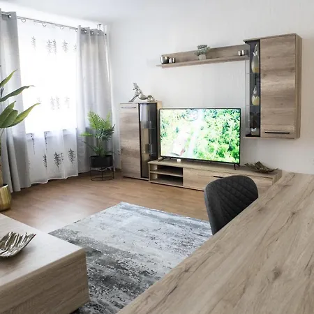 T&k Near Messe Fair Trade Duesseldorf Und Airport 1b 뒤스부르크