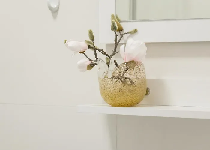 T&k Near Messe Fair Trade Duesseldorf Und Airport 1b Duisburg